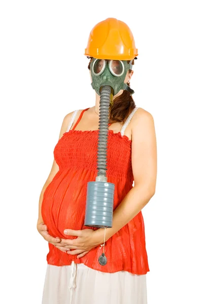 Gravid kvinna i hardhat och gas-mask — Stockfoto