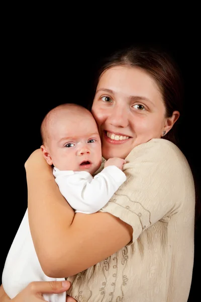 1 aylık bebeği olan kadın — Stok fotoğraf