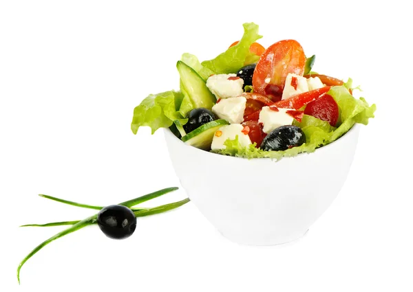 Salada grega isolada em branco — Fotografia de Stock
