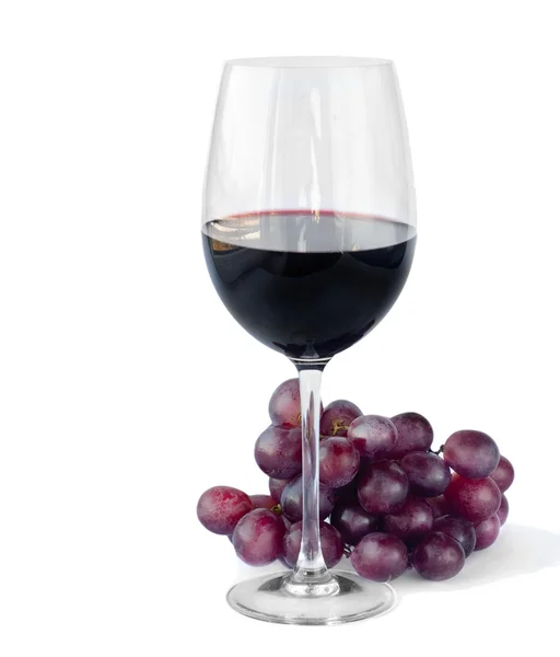 Red wine and grapes isolated on white background — Stock Photo, Image