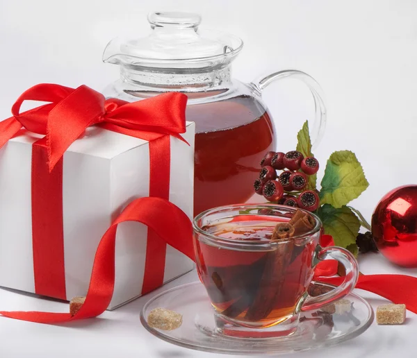 Christmas tea and gift — Stock Photo, Image