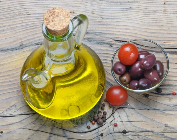 Оливкова олія та олія — стокове фото