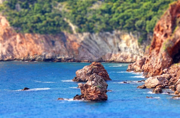岩が多い海岸風景 — ストック写真