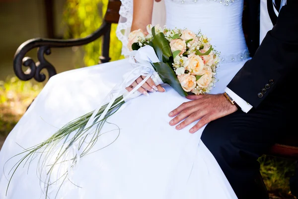 Ramo de color melocotón de boda —  Fotos de Stock