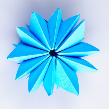 Origami kar tanesi