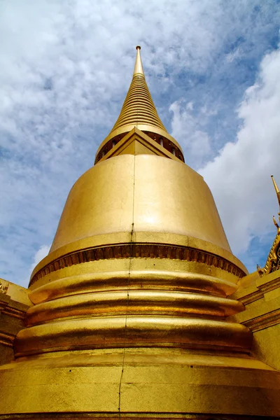 Pagode d'or au Grand Palais Bangkok Thaïlande — Photo
