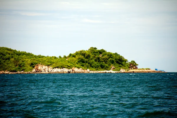 Krásné modré moře od Similanských ostrovů v Thajsku, Asie — Stock fotografie