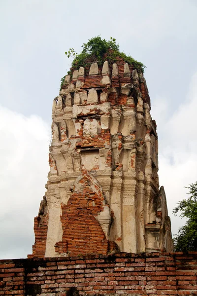 Пагода на храм ВАТ Chaiwattanaram, Ayutthaya, Таїланд — стокове фото
