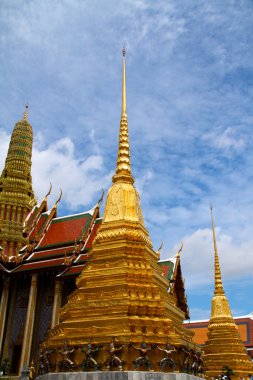 wat phra kaeo, grand palace (bangkok içinde muhteşem altın stupa