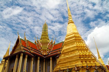 wat phra kaeo, grand palace (bangkok içinde muhteşem altın stupa