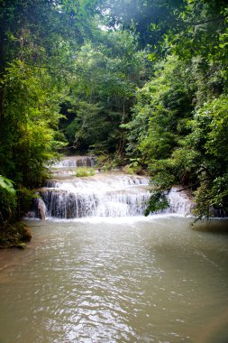 Erawan Şelalesi, Kanchanaburi, Tayland