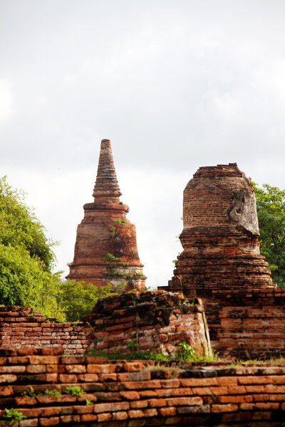 Пагода в храме Ват Чайваттанарам, Аюттхая, Таиланд
