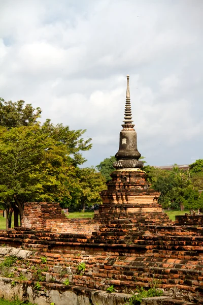 在 wat chaiwattanaram 寺，大城府，泰国宝塔 — 图库照片