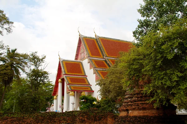 King Palace Wat mongkolpraphitara in Ayutthaya, Thailandia — Foto Stock