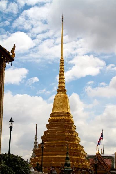 Részlet a nagy palota, Bangkok, Thaiföld — Stock Fotó