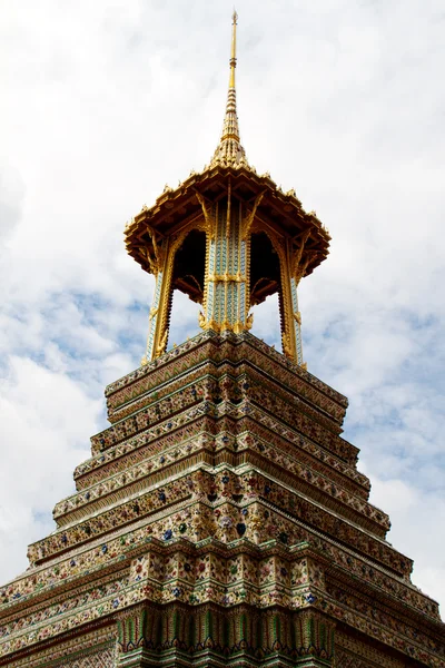 Detail des prachtvollen Palastes in Bangkok, Thailand — Stockfoto