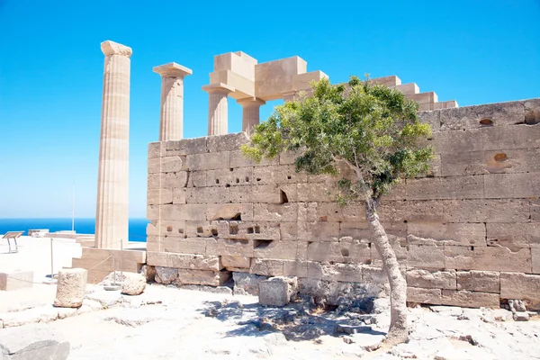 Ruiny starożytnej świątyni — Zdjęcie stockowe
