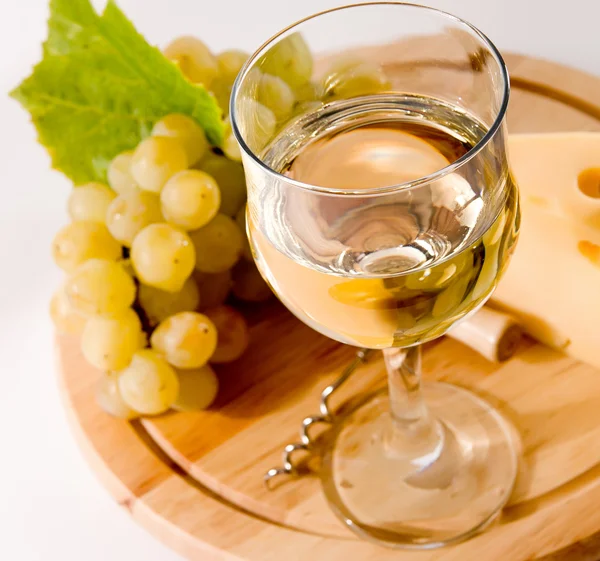 Copa de vino y uva —  Fotos de Stock