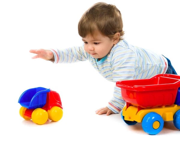 Niño pequeño con un coche grande —  Fotos de Stock