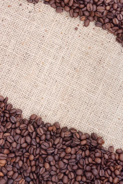 Bruna rostade kaffebönor. — Stockfoto