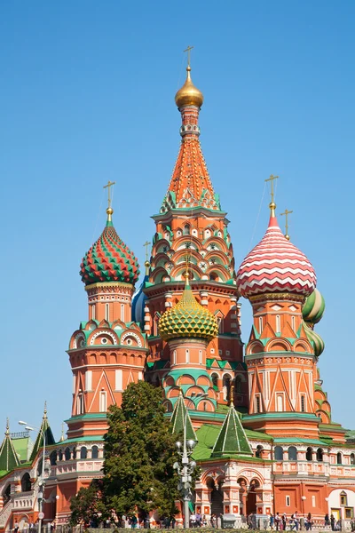 St Basil (Domkyrka av skyddet av oskulden på diket) Moskva — Stockfoto
