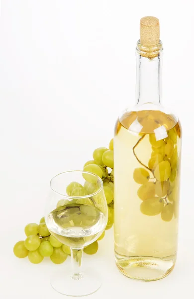 Martwa natura z białym winem — Zdjęcie stockowe