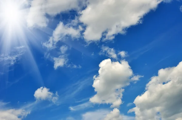 Bulutlu gökyüzü — Stok fotoğraf