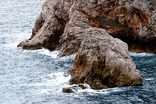 Pedras no mar Adriático — Fotografia de Stock