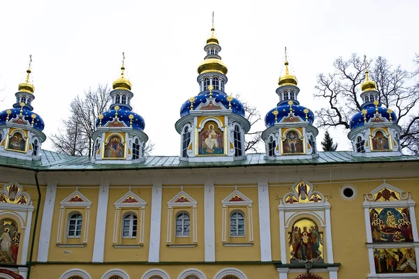 Pskovo-pechersky 修道院 — 图库照片