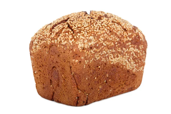 Pan de centeno al horno con semillas de lino sobre el fondo blanco aislado —  Fotos de Stock