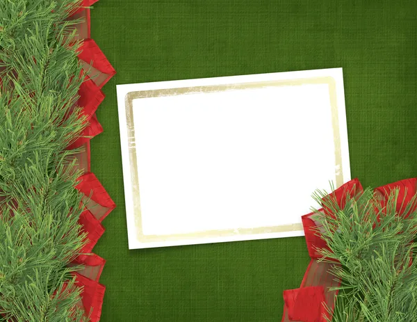 Χριστούγεννα ευχετήρια κάρτα με κλαδιά από έλατο και κορδέλες — Φωτογραφία Αρχείου
