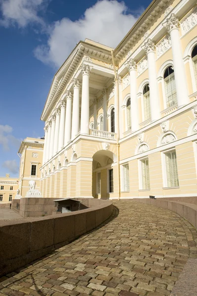Ruské muzeum v Petrohradě — Stock fotografie