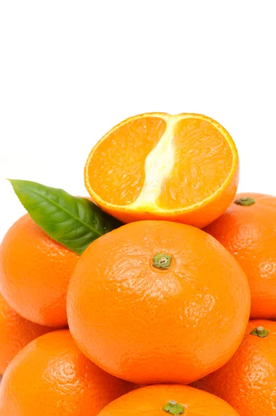 Tangerines with Green Leaf — Stock Photo, Image