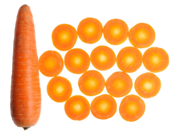Ціла і нарізана морква — стокове фото
