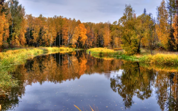 Herfst lake panoramisch — Stockfoto