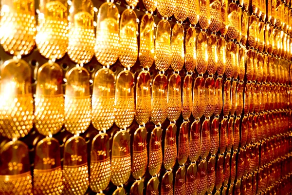 Золотая приманка — стоковое фото