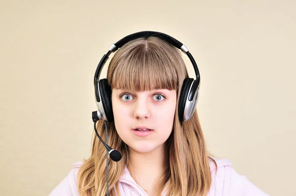 Surprised teen girl — Stock Photo, Image
