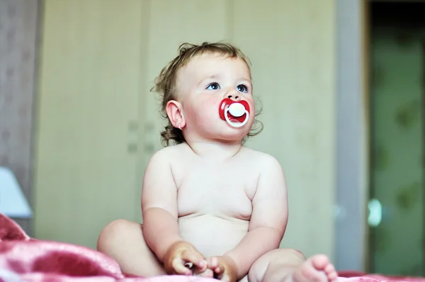 Bebek emziği — Stok fotoğraf