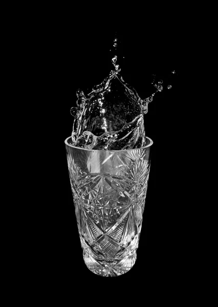 水とはねかけるのガラス — ストック写真