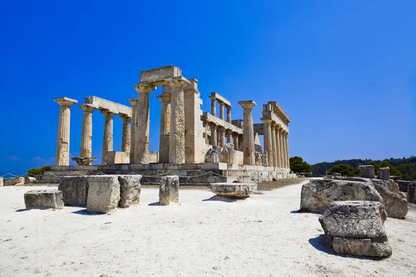 Ruinerna av templet på ön aegina, Grekland — Stockfoto
