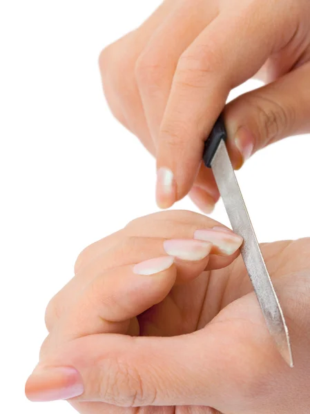 Mãos e arquivo de unhas de manicure — Fotografia de Stock