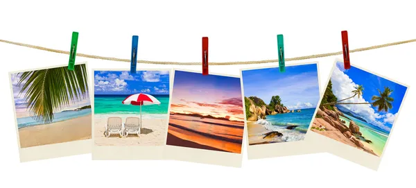 Vacanza spiaggia fotografia su mollette — Foto Stock