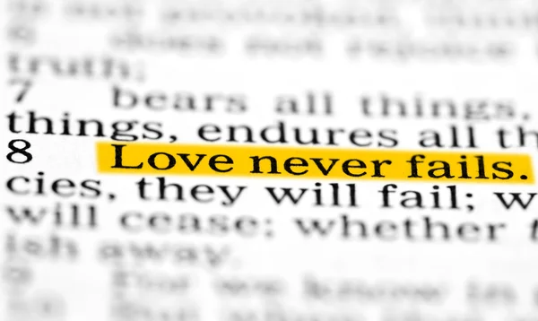 Love never fails — Stock Photo, Image