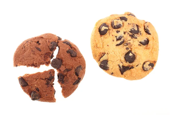Biscoitos com pedaços de revestimento de chocolate — Fotografia de Stock