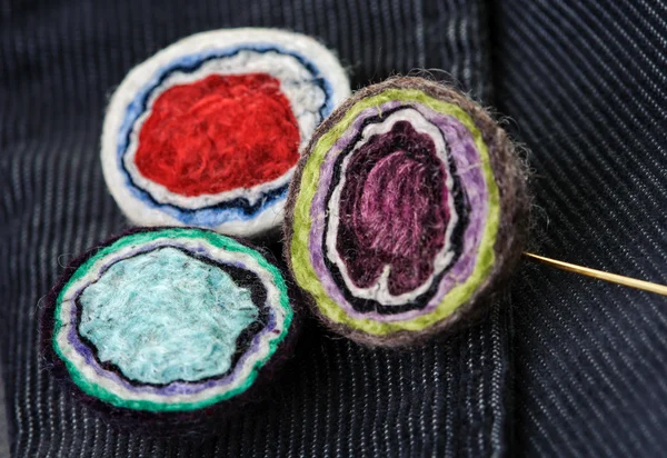 Thick felt brooches — Stock Photo, Image