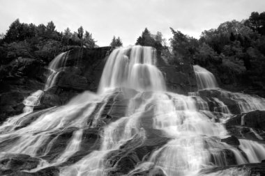 odda içinde furubergfossen