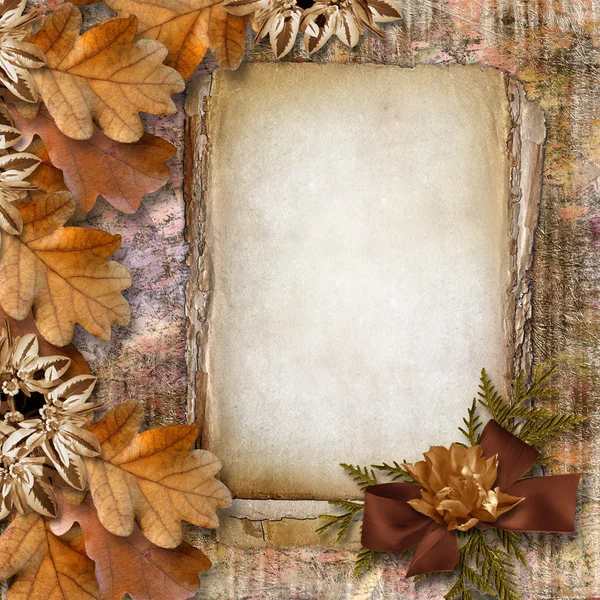 Herbstrahmen aus Eichenblättern auf grauem Hintergrund. — Stockfoto
