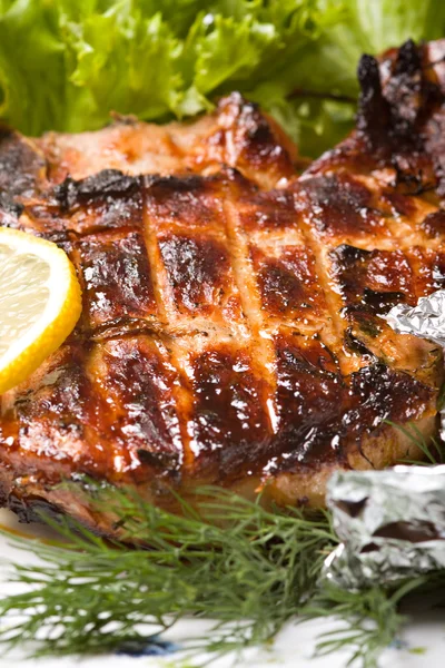 Carne de porco grelhada — Fotografia de Stock