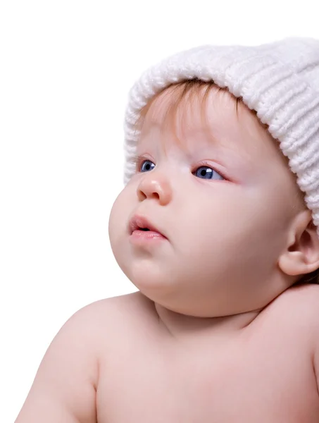 Beyaz şapkalı kız şirin bebek — Stok fotoğraf