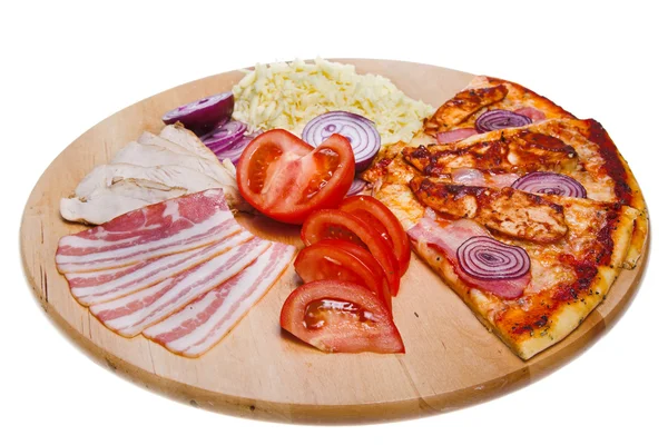 Pizza com ingrediente — Fotografia de Stock